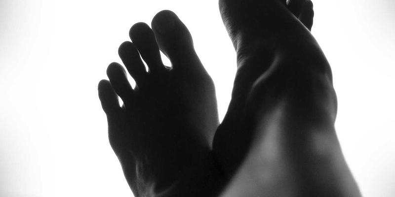 企业礼品新选择：无麸质无坚果月饼礼盒定制，为过敏体质员工传递健康关怀