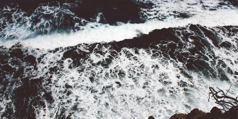 月饼定制83：企业采购新趋势，如何打造专属月饼礼盒提升品牌价值