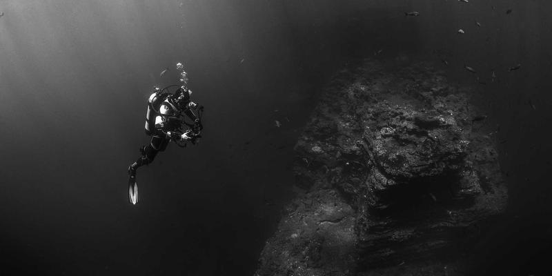 月饼定制97：打造专属中秋礼品，彰显企业温情与品牌高度